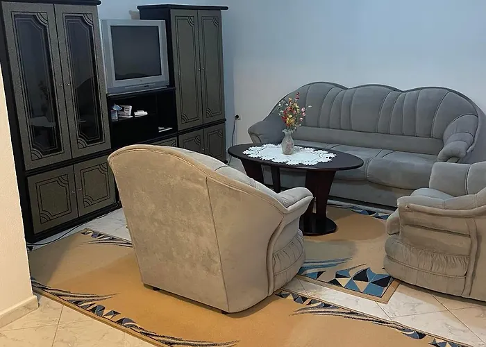 شقة лунара ساندانسكي